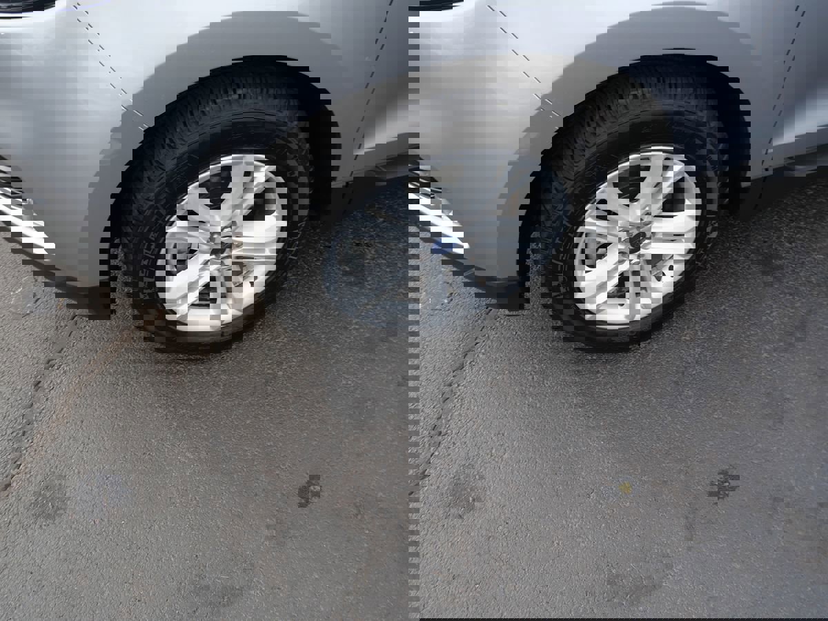 Used 2020 Ford Edge SEL w/ Convenience Package image 33