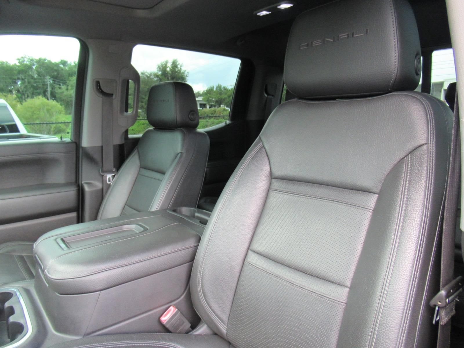Used 2020 GMC Sierra 1500 Denali w/ Denali Ultimate Package RWD image 19