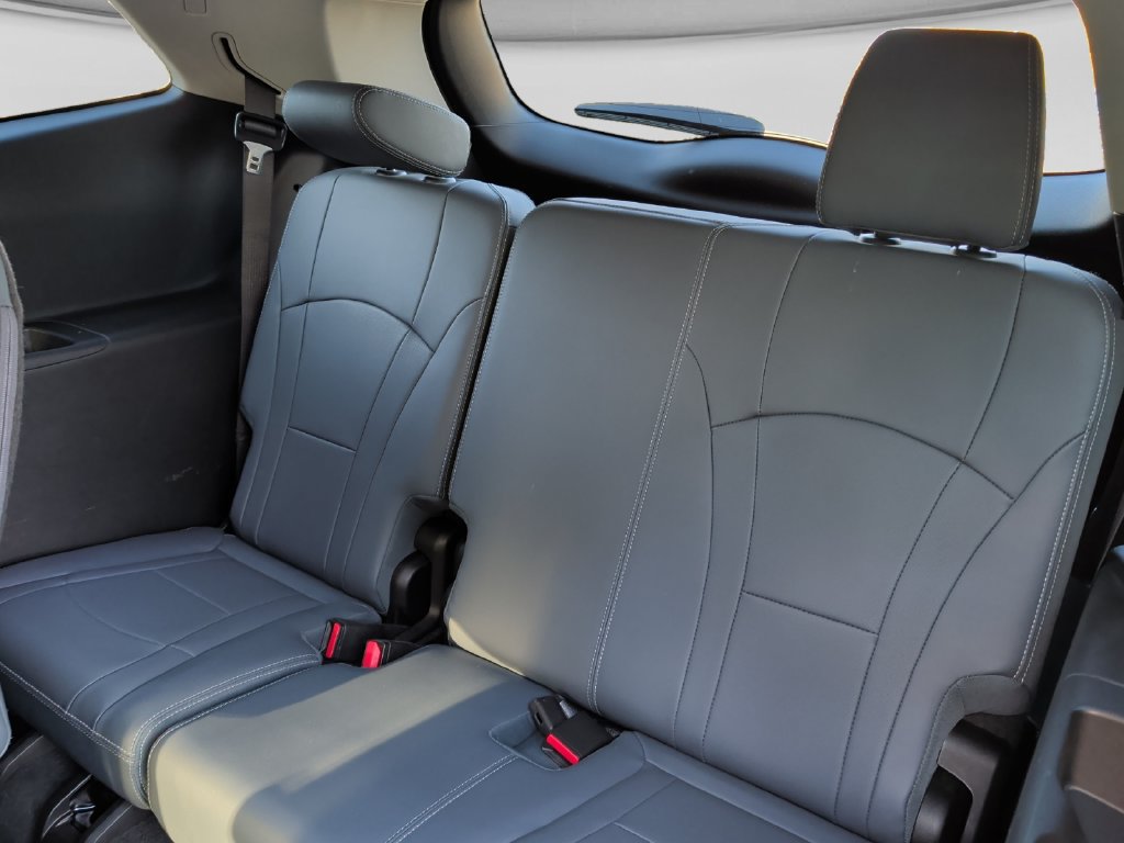 Used 2019 Buick Enclave Essence w/ Trailering Package, 5000 lbs. AWD/4WD image 33
