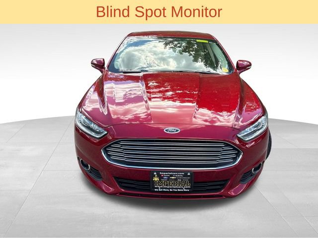 Used 2016 Ford Fusion SE w/ Equipment Group 202A FWD image 3