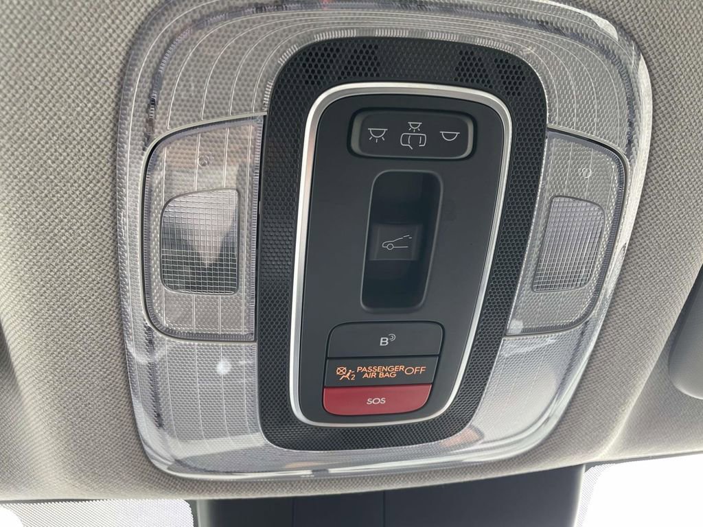 Certified 2025 Hyundai Elantra SEL image 22