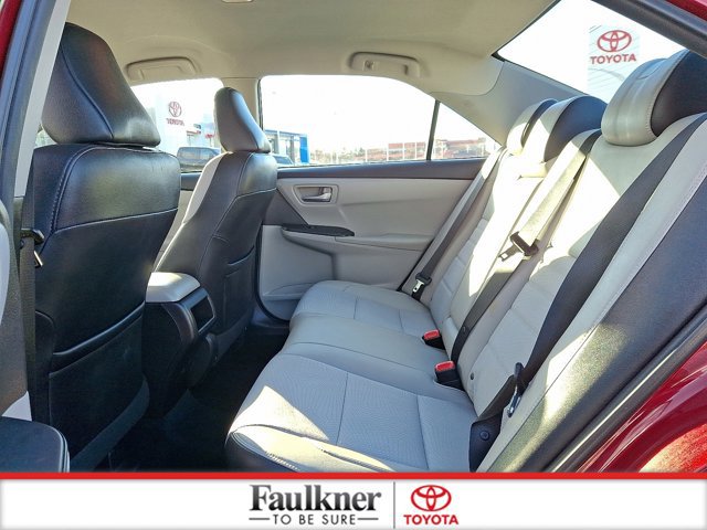 Certified 2017 Toyota Camry SE image 10