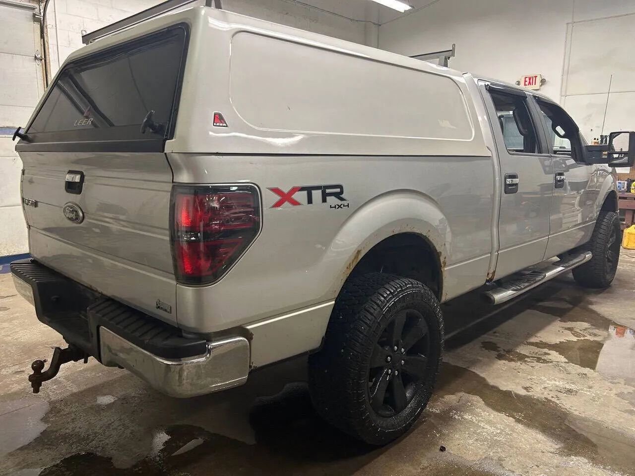 Used 2010 Ford F150 Lariat image 4