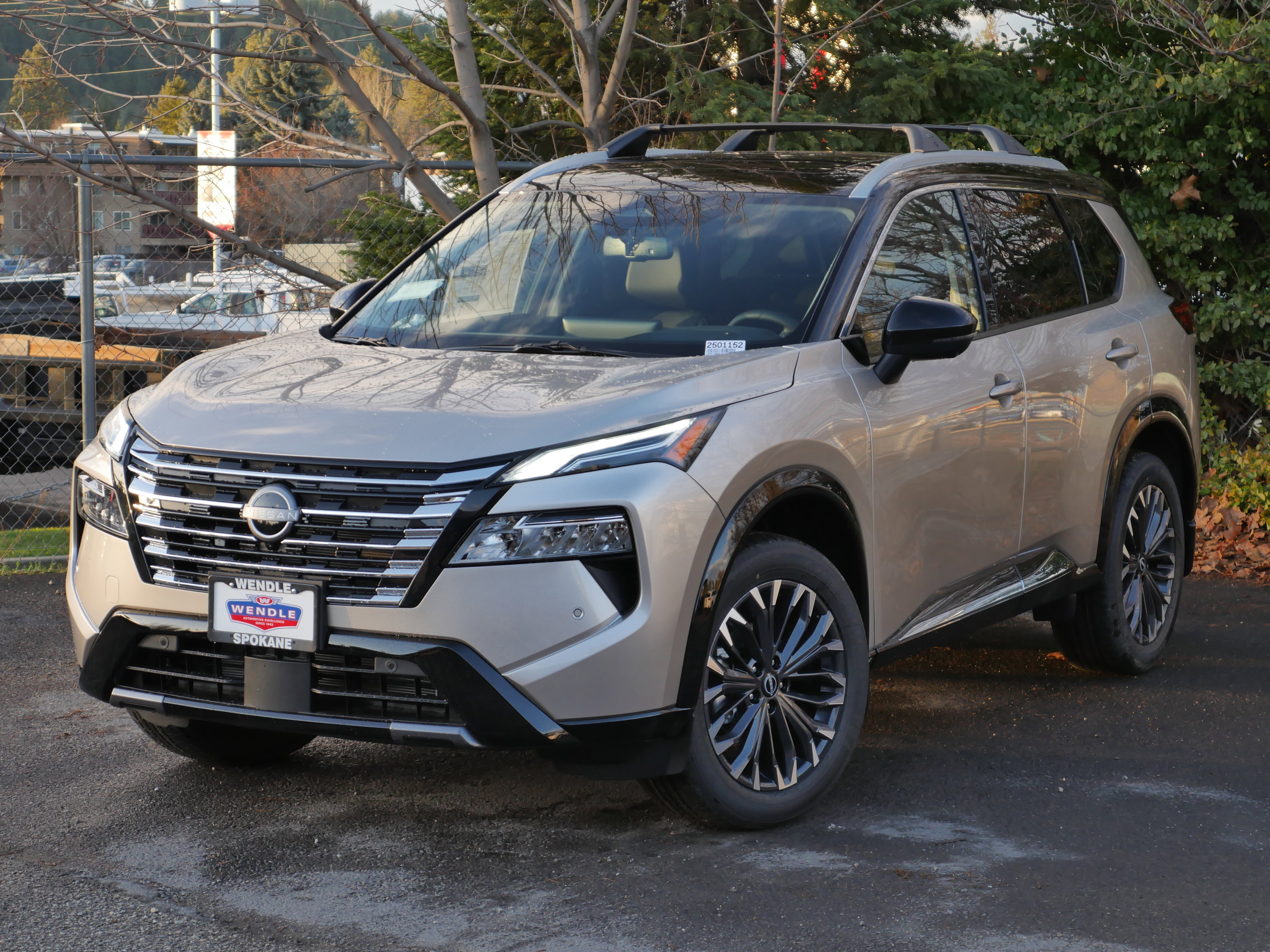 New 2026 Nissan Rogue Platinum w/ Platinum Premium Package image 2