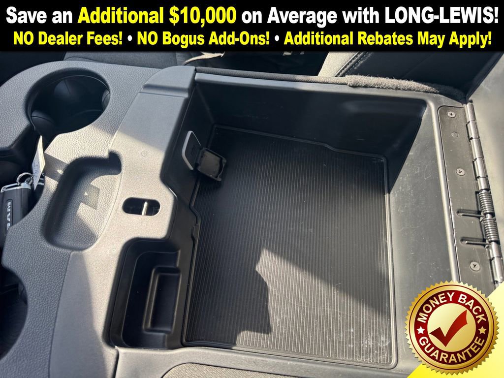 Used 2024 RAM 2500 Big Horn w/ Sport Appearance Package image 29