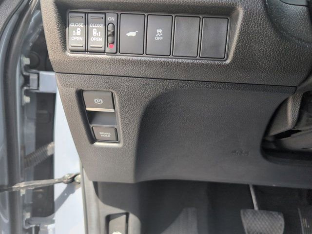 Used 2025 Honda Odyssey Sport-L image 14