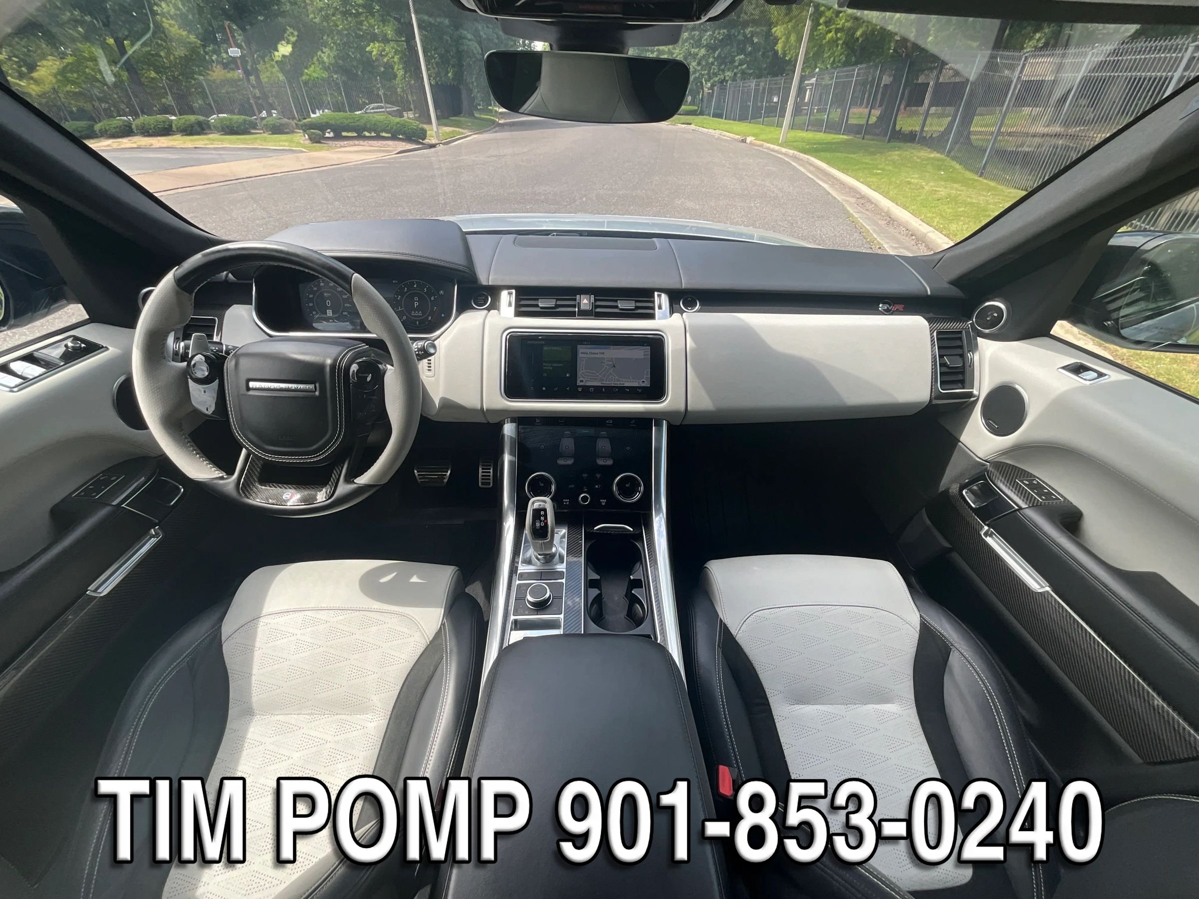 Used 2019 Land Rover Range Rover Sport SVR AWD/4WD image 9
