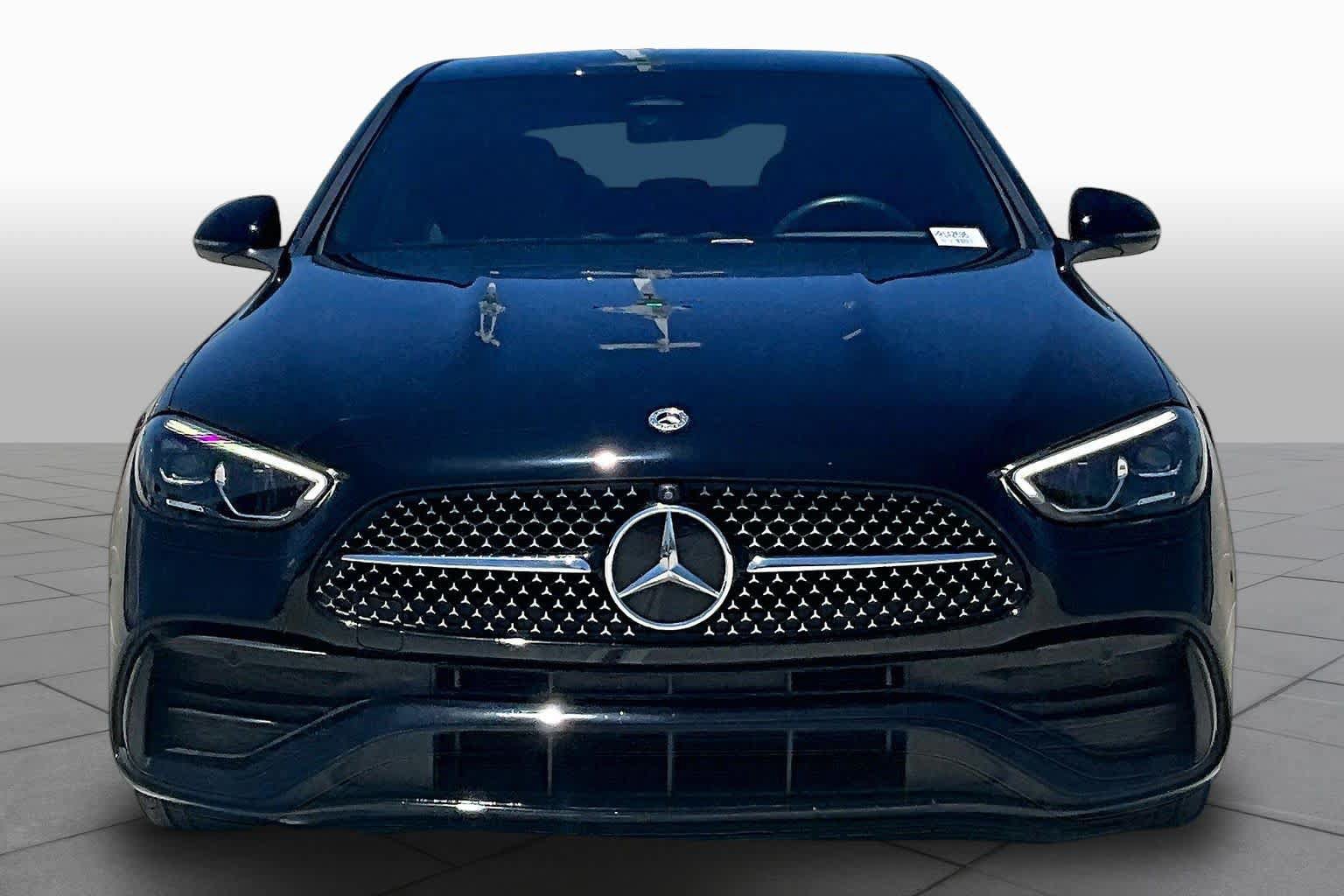 Used 2023 Mercedes-Benz C 300 Sedan image 3