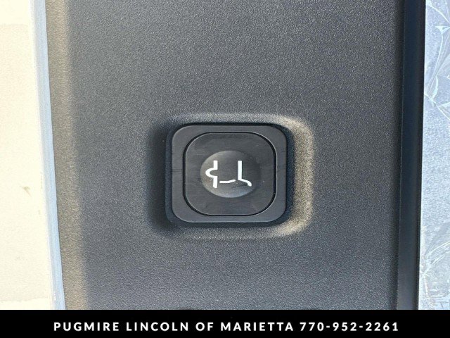New 2025 Lincoln Navigator L Reserve image 21