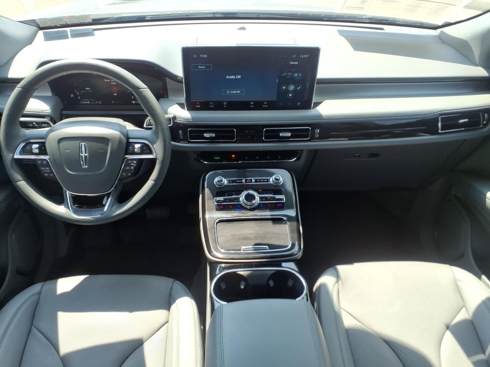 Certified 2022 Lincoln Nautilus Reserve AWD/4WD image 16
