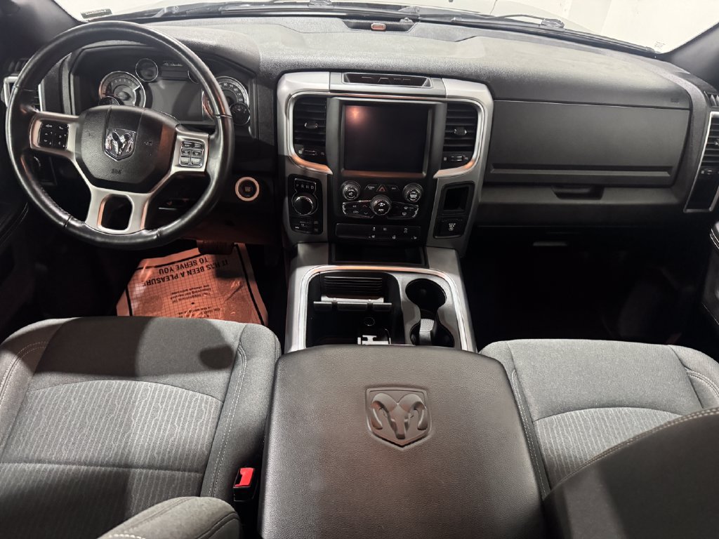 Used 2022 RAM 1500 Warlock AWD/4WD image 28