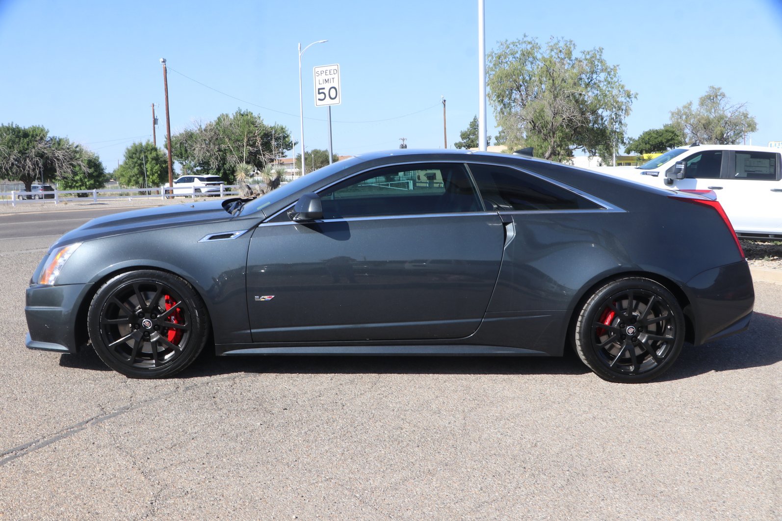Used 2015 Cadillac CTS V RWD image 4