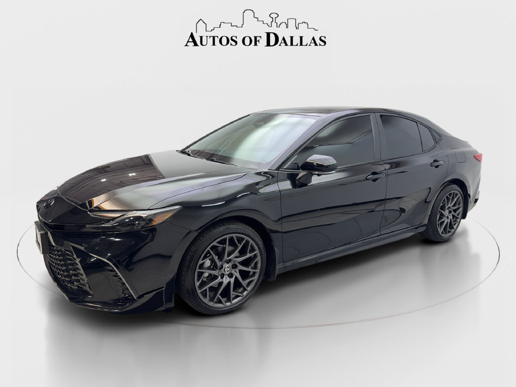Used 2025 Toyota Camry XSE w/ Premium Plus Package AWD/4WD image 3
