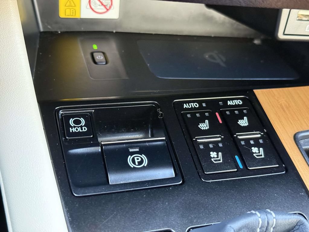 Used 2022 Lexus RX 450h AWD w/ Premium Package image 25