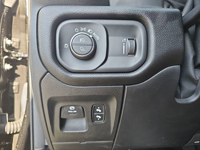 Used 2020 RAM 1500 Big Horn image 32