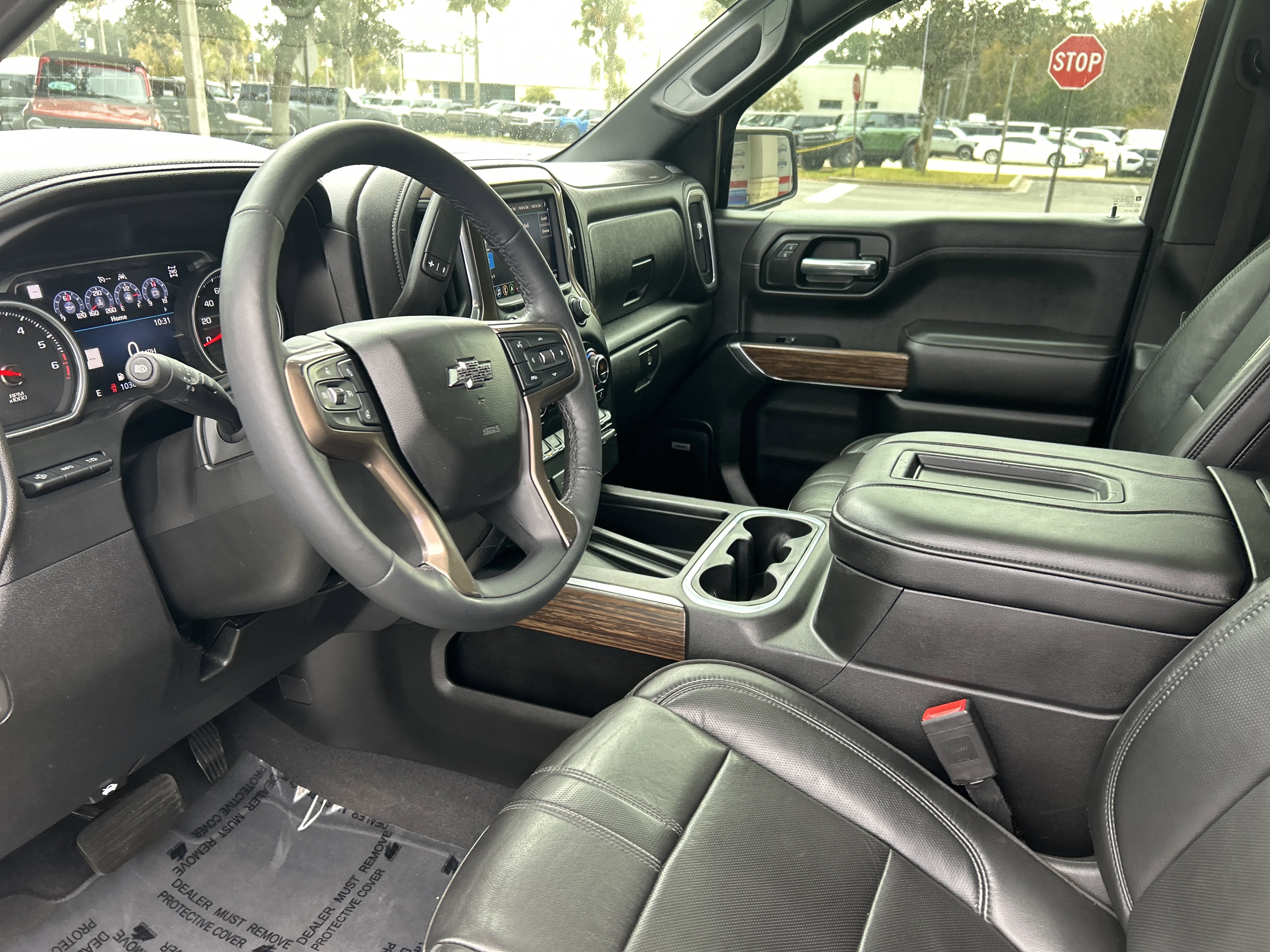 Used 2019 Chevrolet Silverado 1500 High Country w/ Technology Package image 12