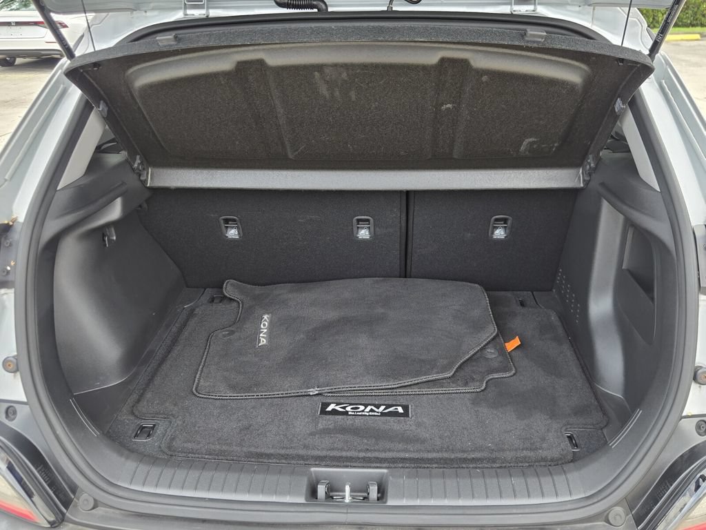 Used 2023 Hyundai Kona SEL FWD image 14