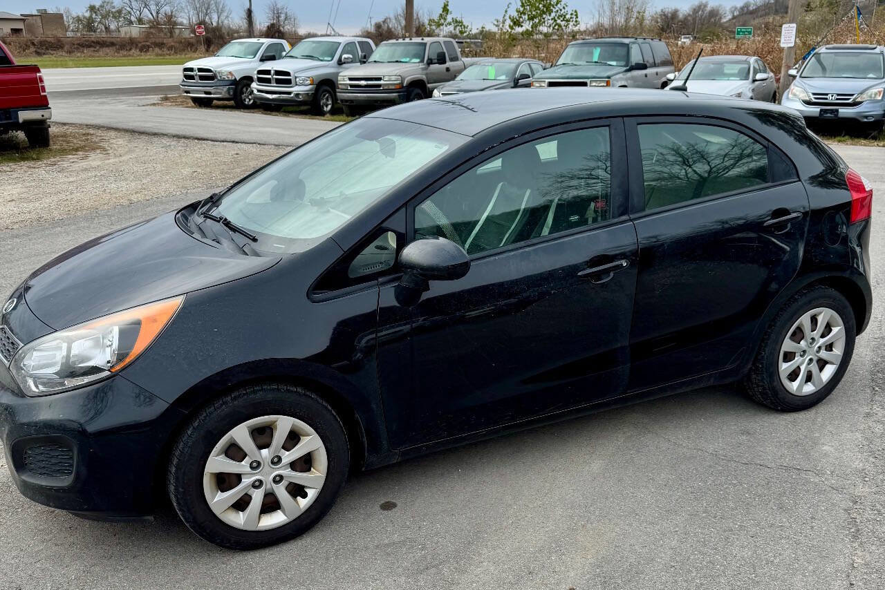 Used 2013 Kia Rio EX image 2