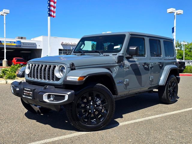 Certified 2025 Jeep Wrangler Unlimited Sahara w/ Safety Group AWD/4WD image 3