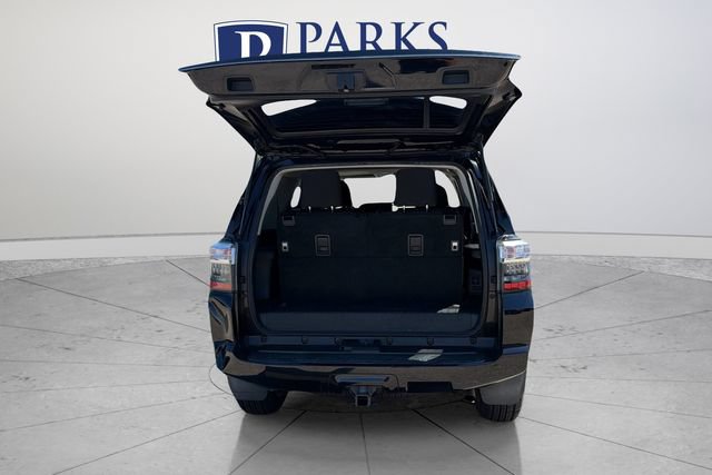 Used 2019 Toyota 4Runner SR5 AWD/4WD image 20
