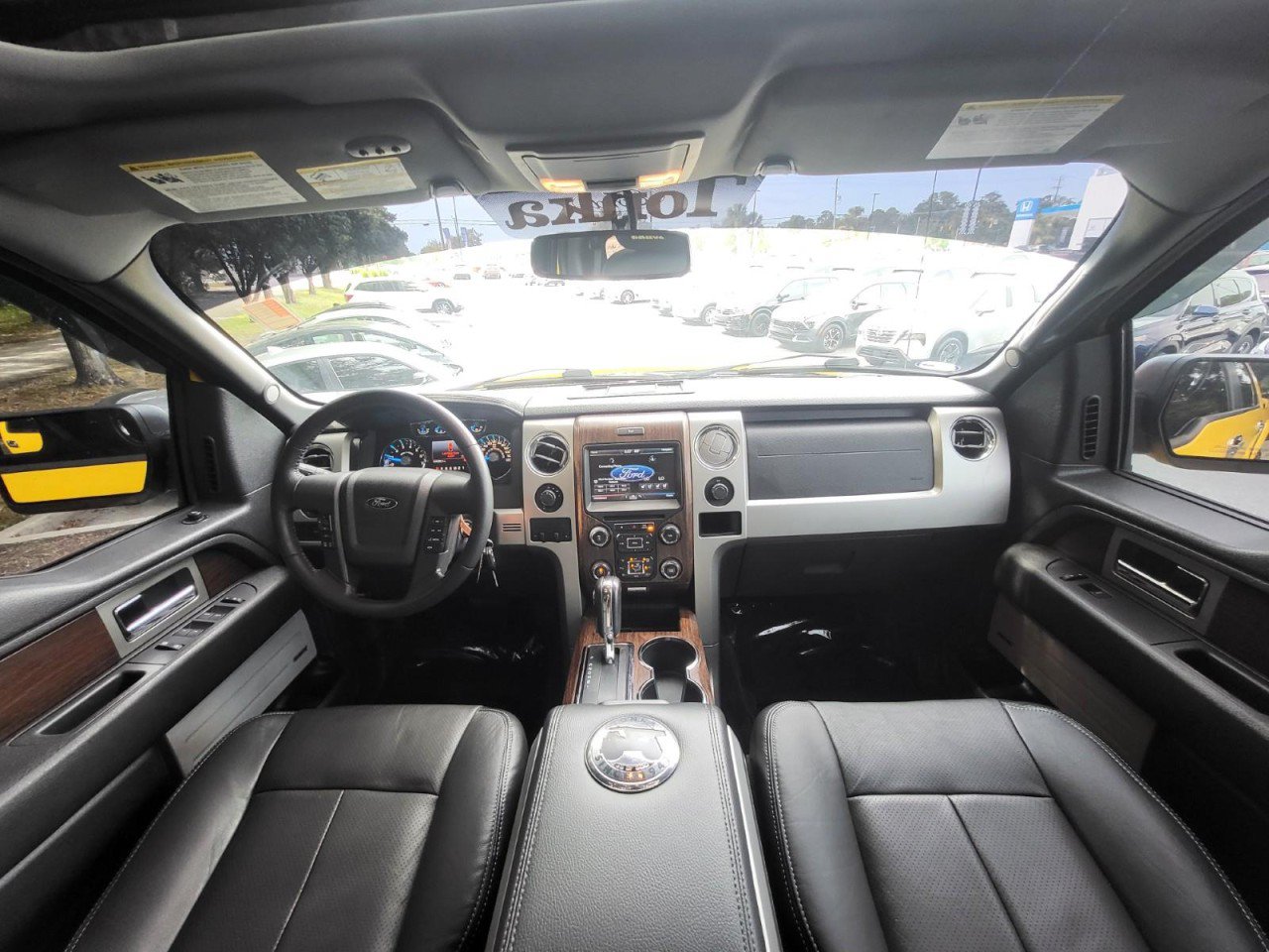 Used 2014 Ford F150 Lariat w/ Equipment Group 502A Luxury AWD/4WD image 19