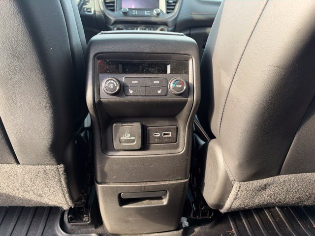 Used 2023 GMC Acadia AT4 w/ Preferred Package AWD/4WD image 22