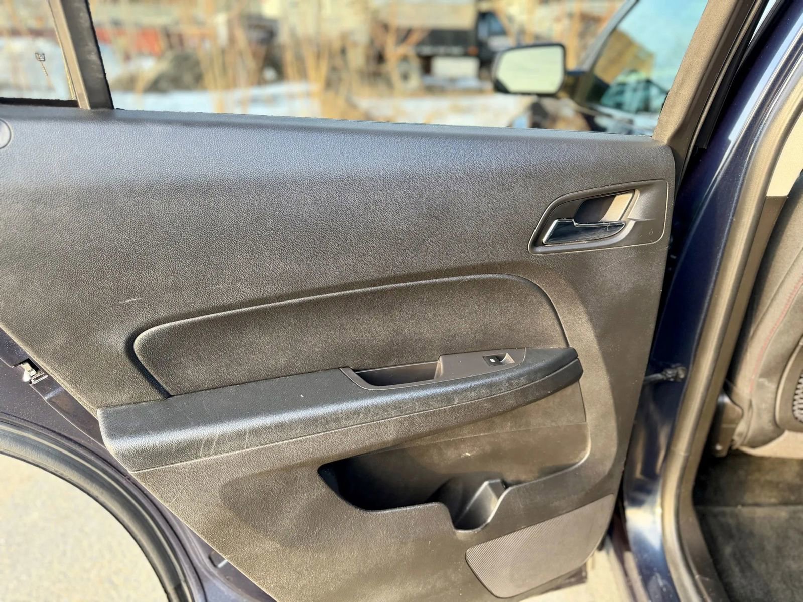 Used 2015 Chevrolet Equinox LT w/ Driver Convenience Package image 22