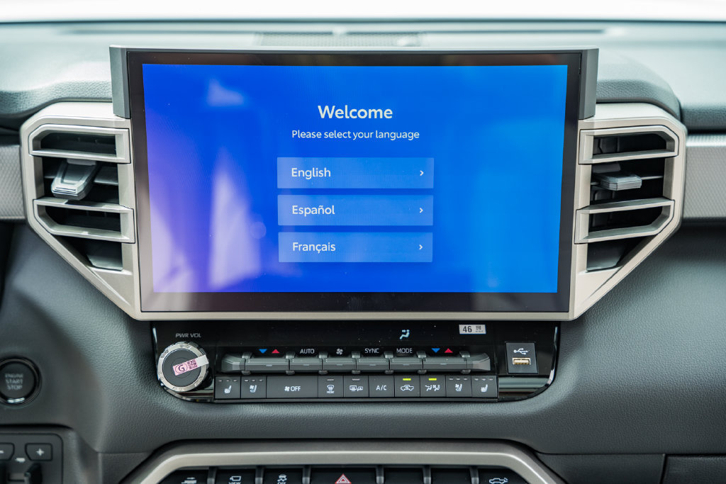 New 2026 Toyota Tundra Limited AWD/4WD image 18