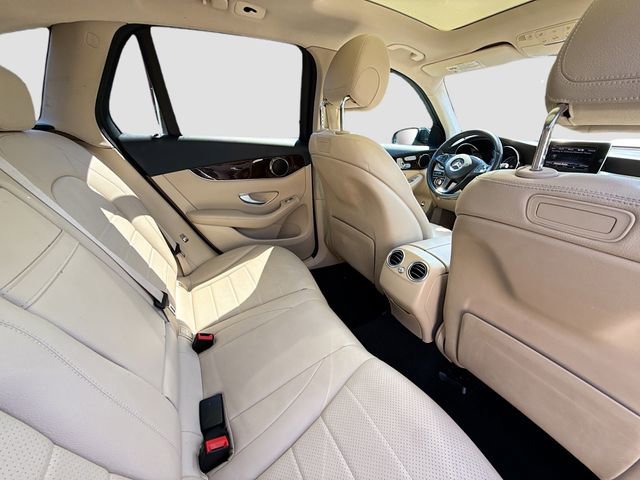 Used 2018 Mercedes-Benz GLC 300 image 26