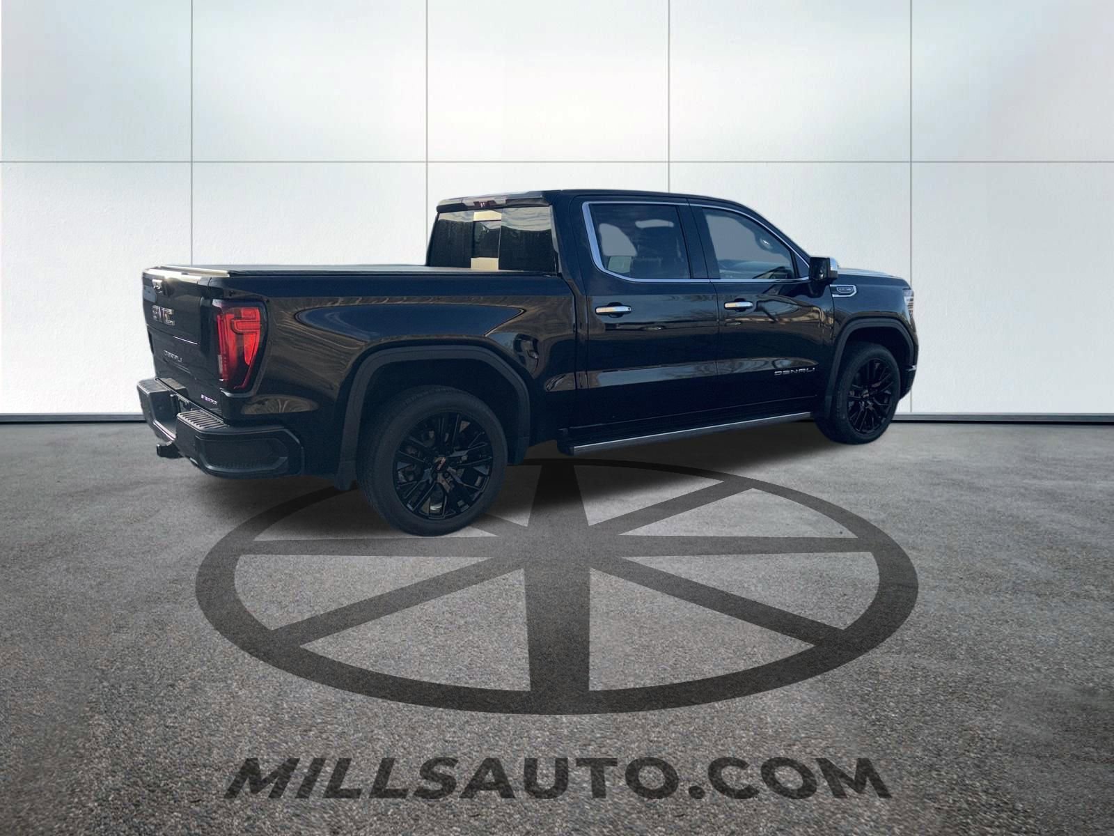 Certified 2022 GMC Sierra 1500 Denali w/ Denali Reserve Package image 4