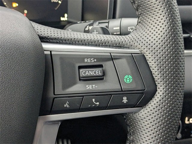 New 2025 Mitsubishi Outlander SEL image 26