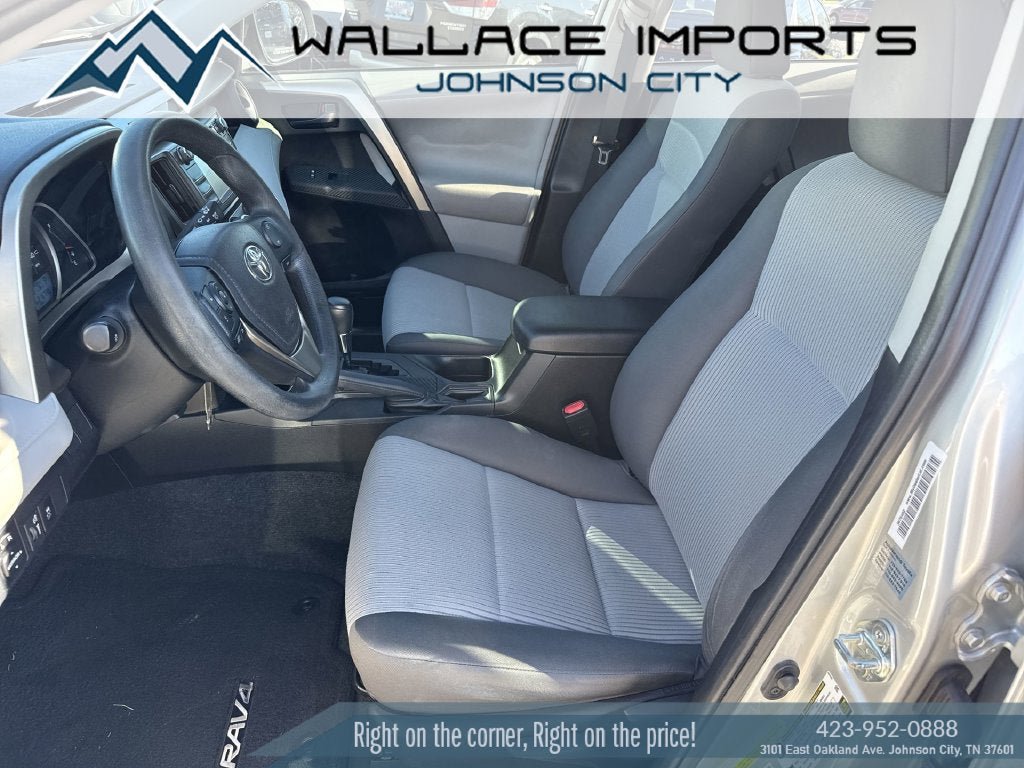Used 2013 Toyota RAV4 LE FWD image 14