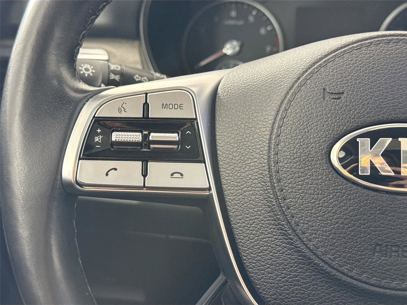 Used 2021 Kia Telluride EX w/ EX Premium Package image 18