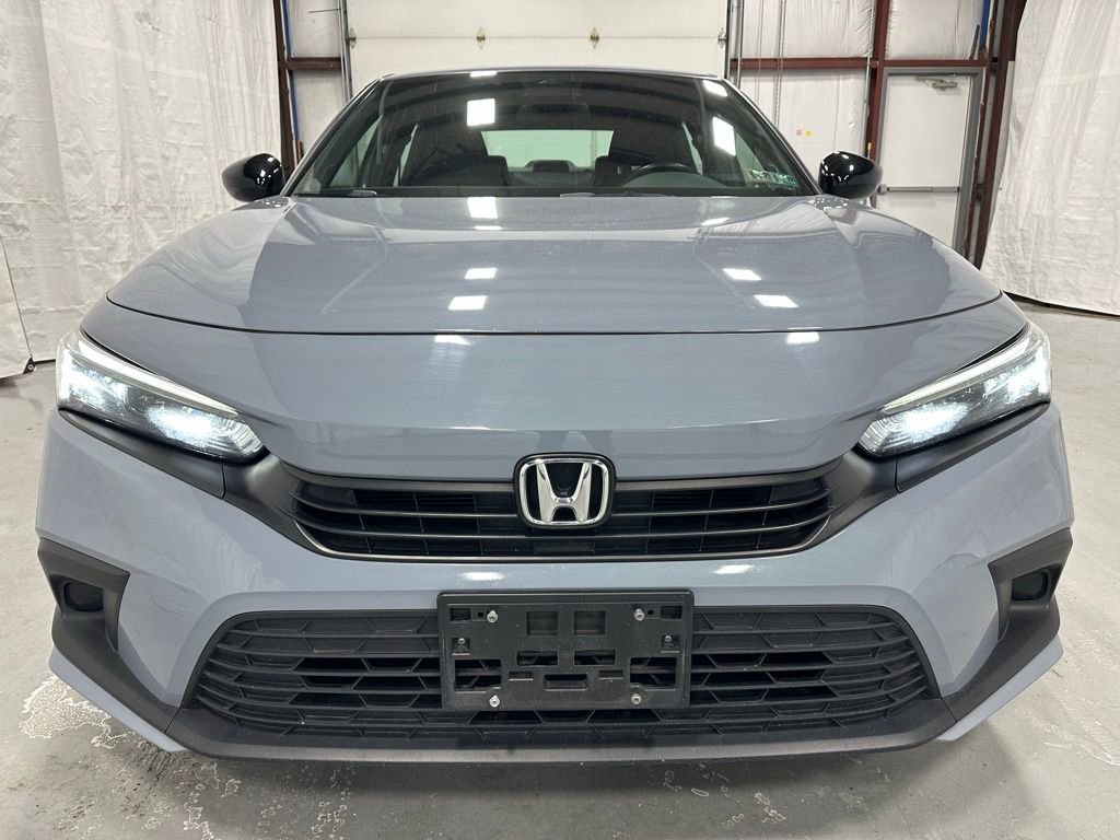 Used 2022 Honda Civic Sport image 2