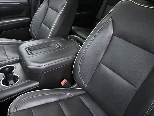 Used 2021 GMC Yukon XL SLT w/ SLT Luxury Plus Package image 17