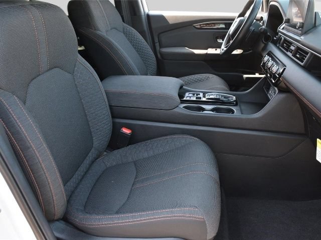 Used 2025 Honda Pilot Sport image 19