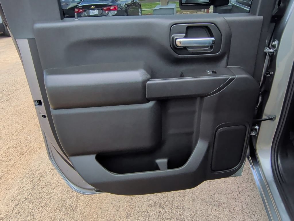 New 2026 Chevrolet Silverado 2500 Custom w/ Custom Value Package AWD/4WD image 29