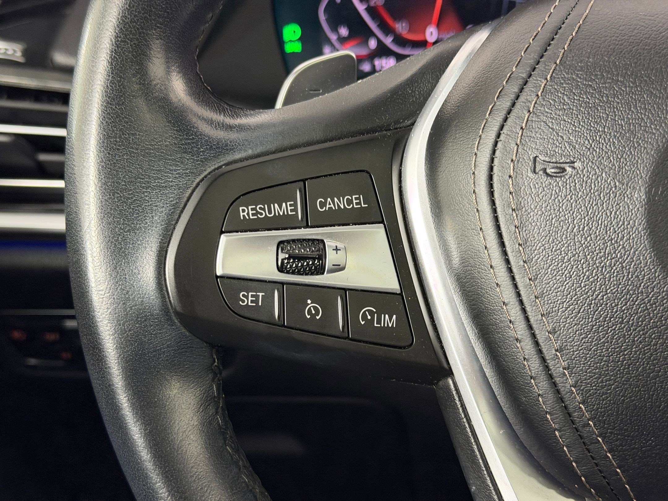 Used 2020 BMW X5 xDrive40i w/ Executive Package AWD/4WD image 15