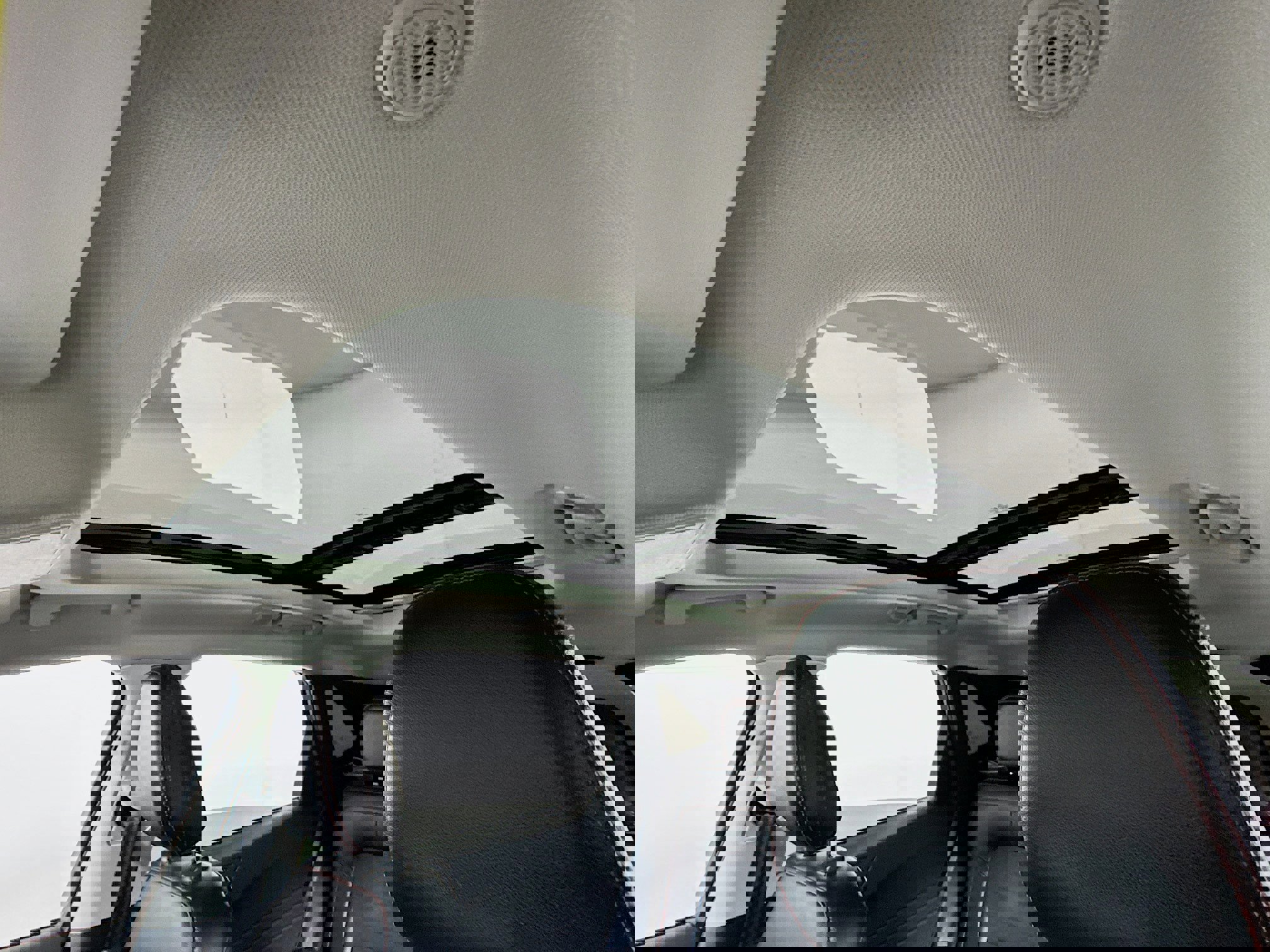 Used 2022 Ford Escape SEL w/ SEL Stealth AWD Package image 5