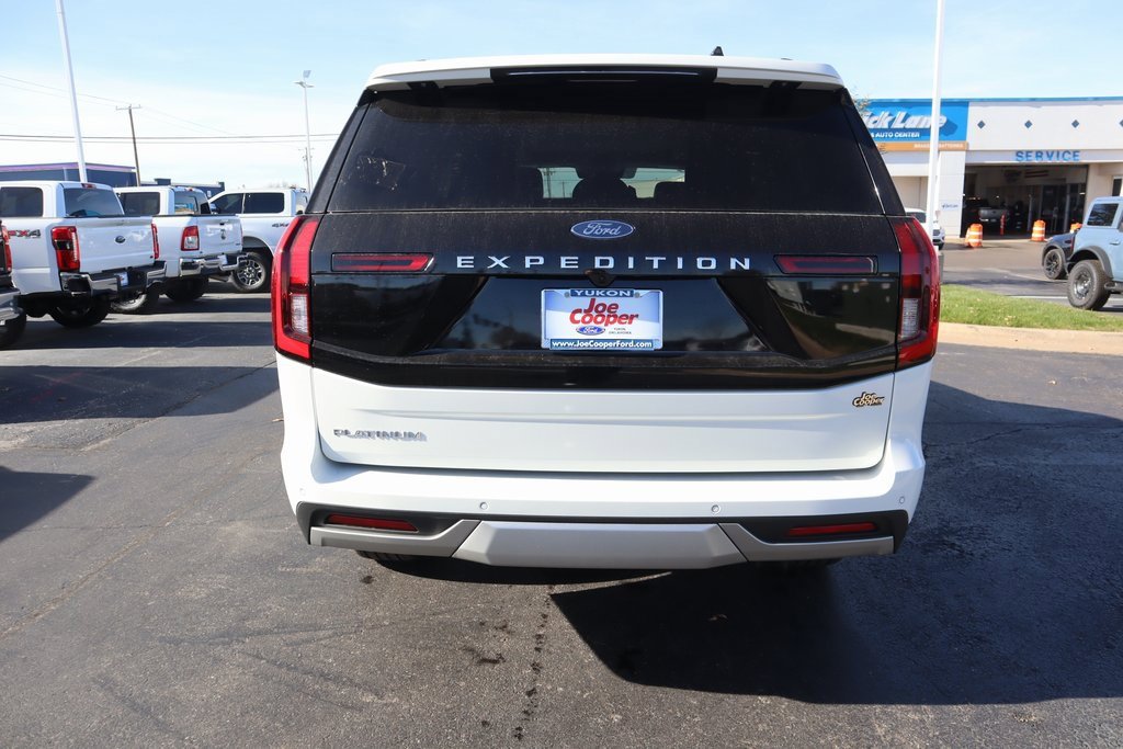 New 2025 Ford Expedition Platinum w/ Driver's Package image 24