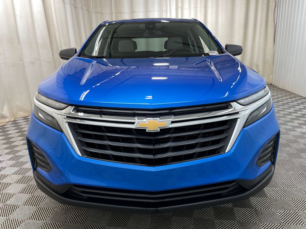 Certified 2024 Chevrolet Equinox LS w/ LS Convenience Package FWD image 12