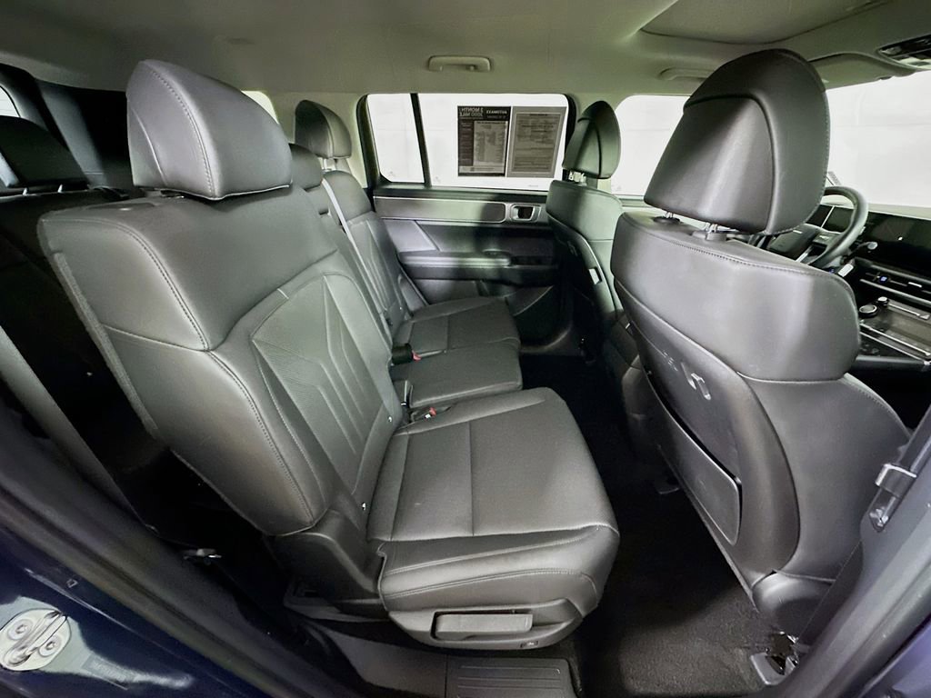 Used 2025 Hyundai Santa Fe XRT AWD/4WD image 11