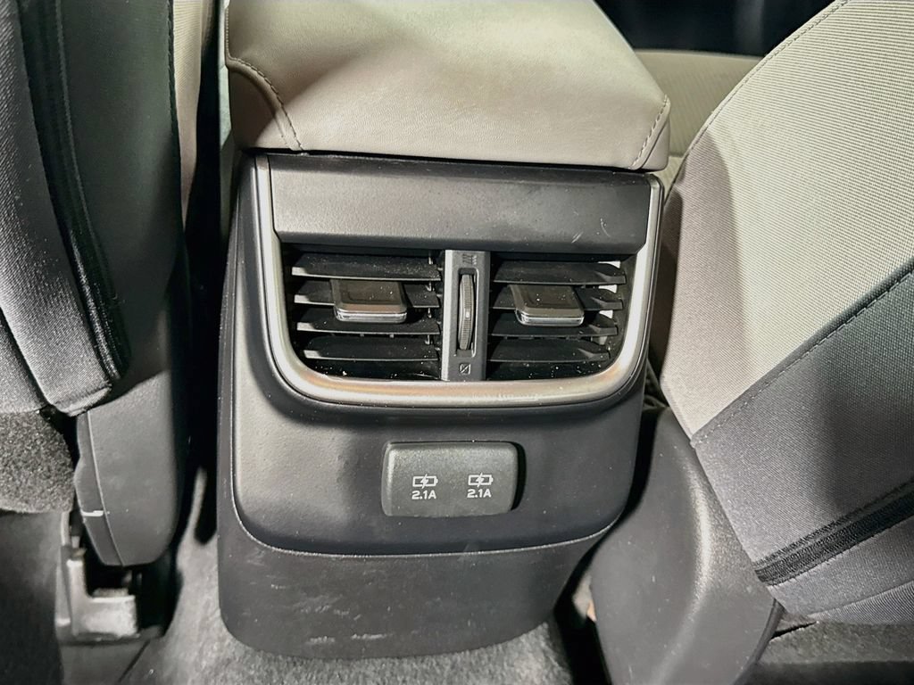 Used 2022 Subaru Legacy Premium AWD/4WD image 23