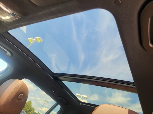 Used 2025 Mercedes-Benz GLS 450 4MATIC image 7