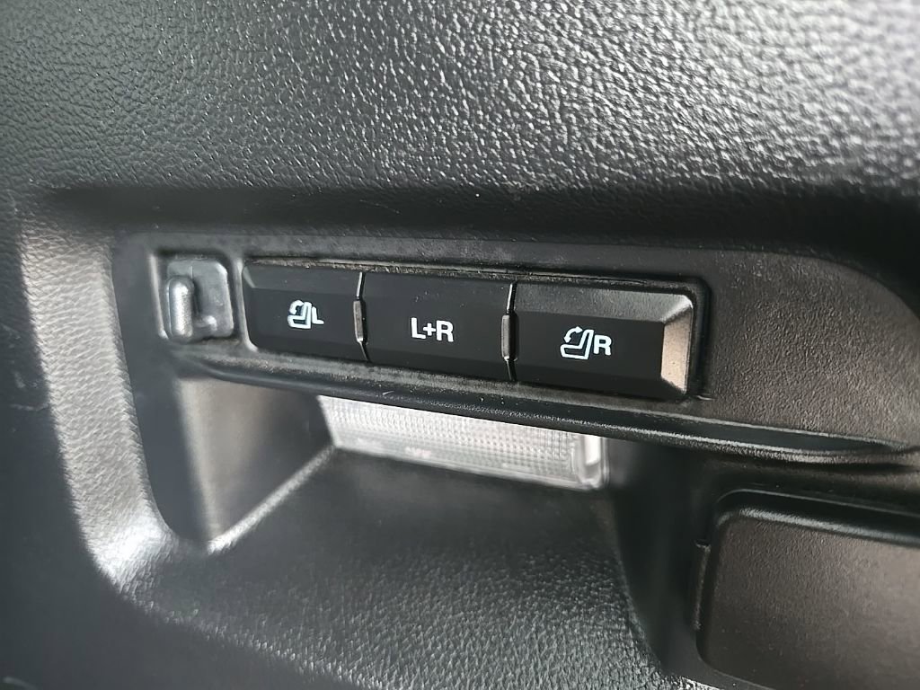 Used 2025 Ford Explorer Platinum w/ LUX Leather Package AWD/4WD image 99