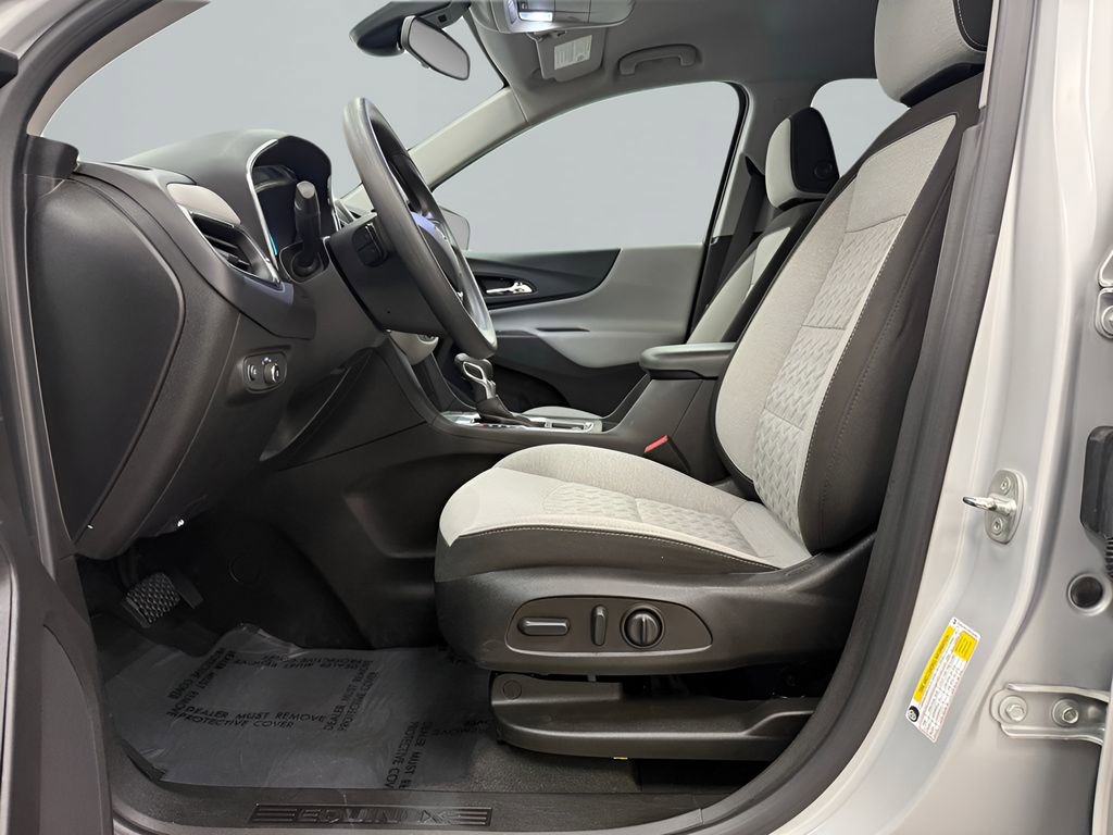 Used 2022 Chevrolet Equinox LT image 9