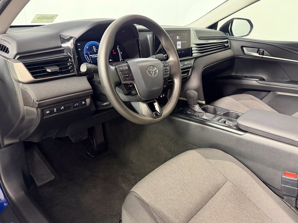 Used 2026 Toyota Camry LE FWD image 16