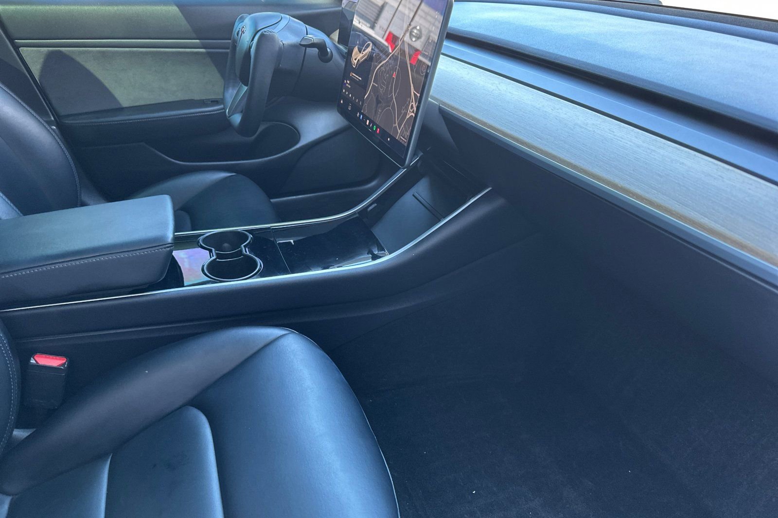 Used 2019 Tesla Model 3 Standard Range Plus image 15