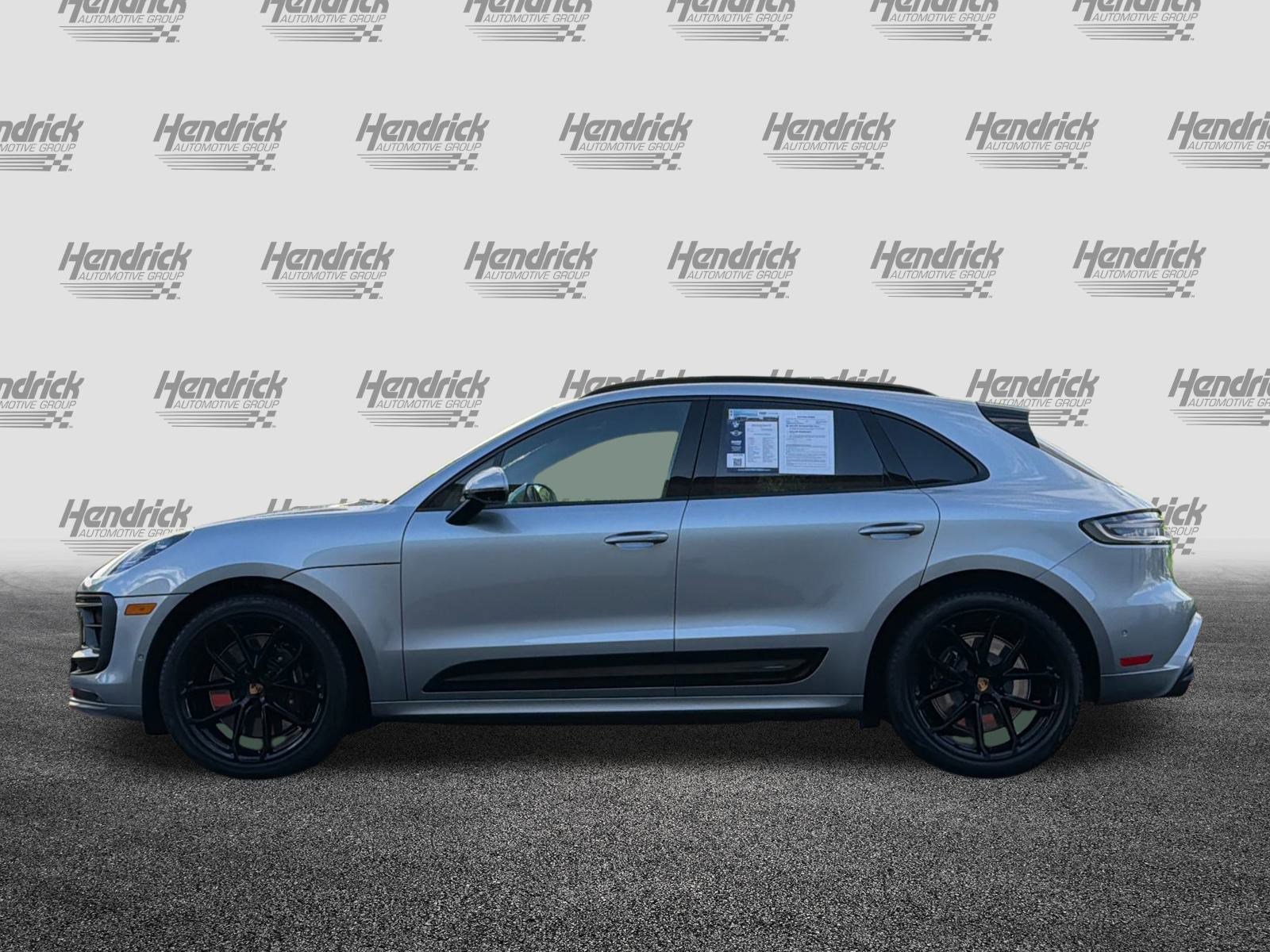 Used 2025 Porsche Macan GTS image 8