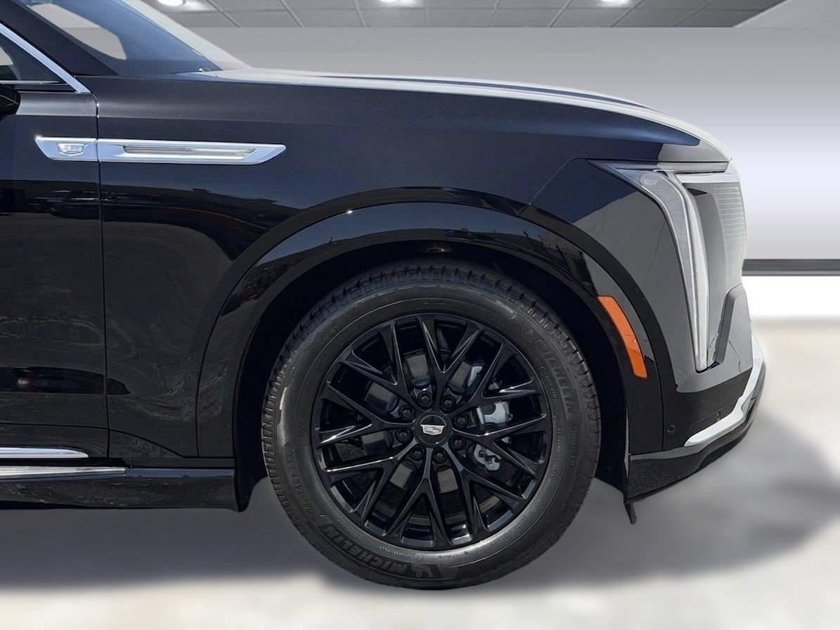 New 2026 Cadillac Escalade IQL Sport 1 w/ LPO, ONYX Package AWD/4WD image 12
